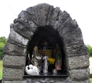 Altar, Saint Brigid's Well, Kildare